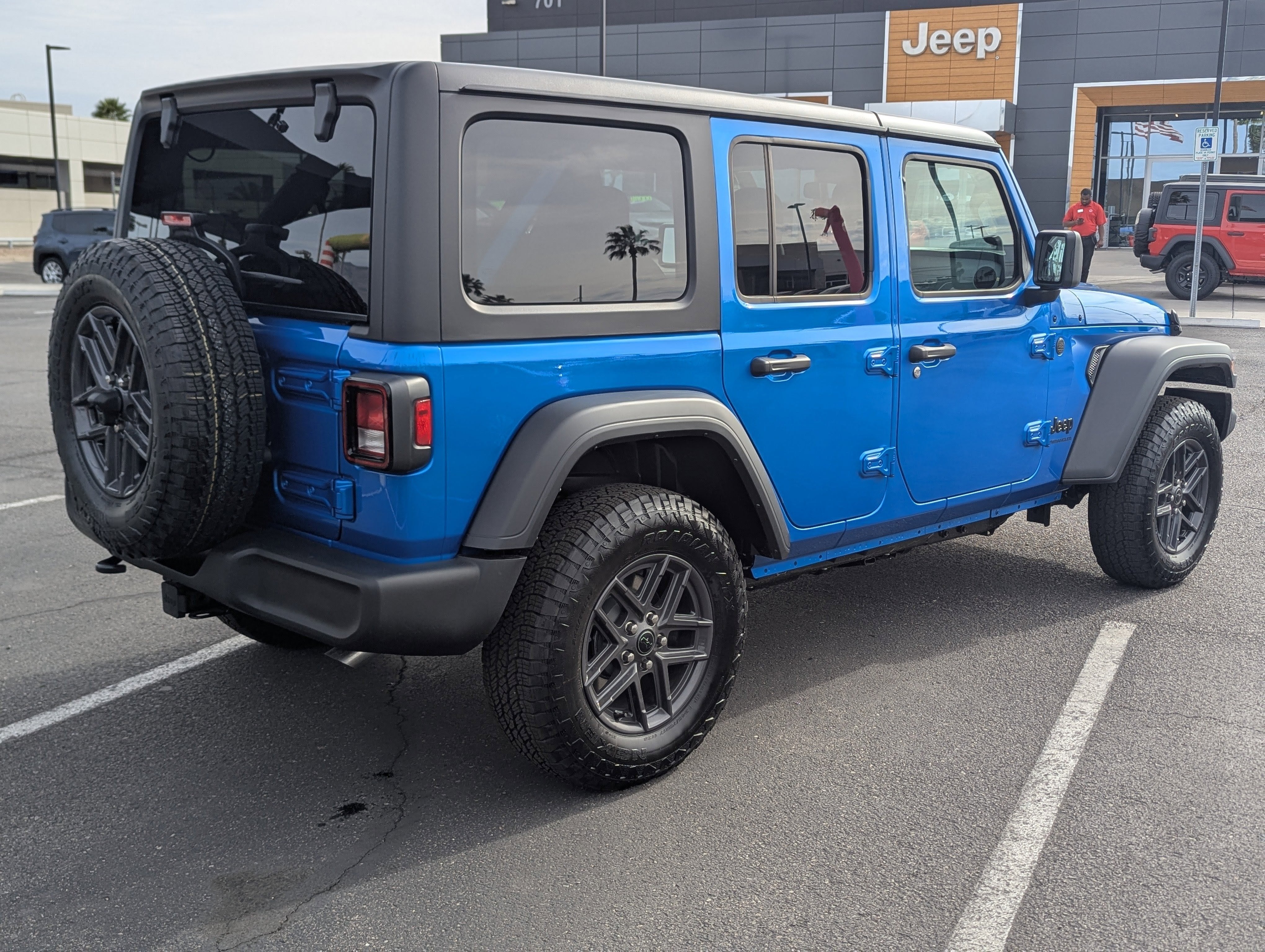 2025 Jeep Wrangler Sport S