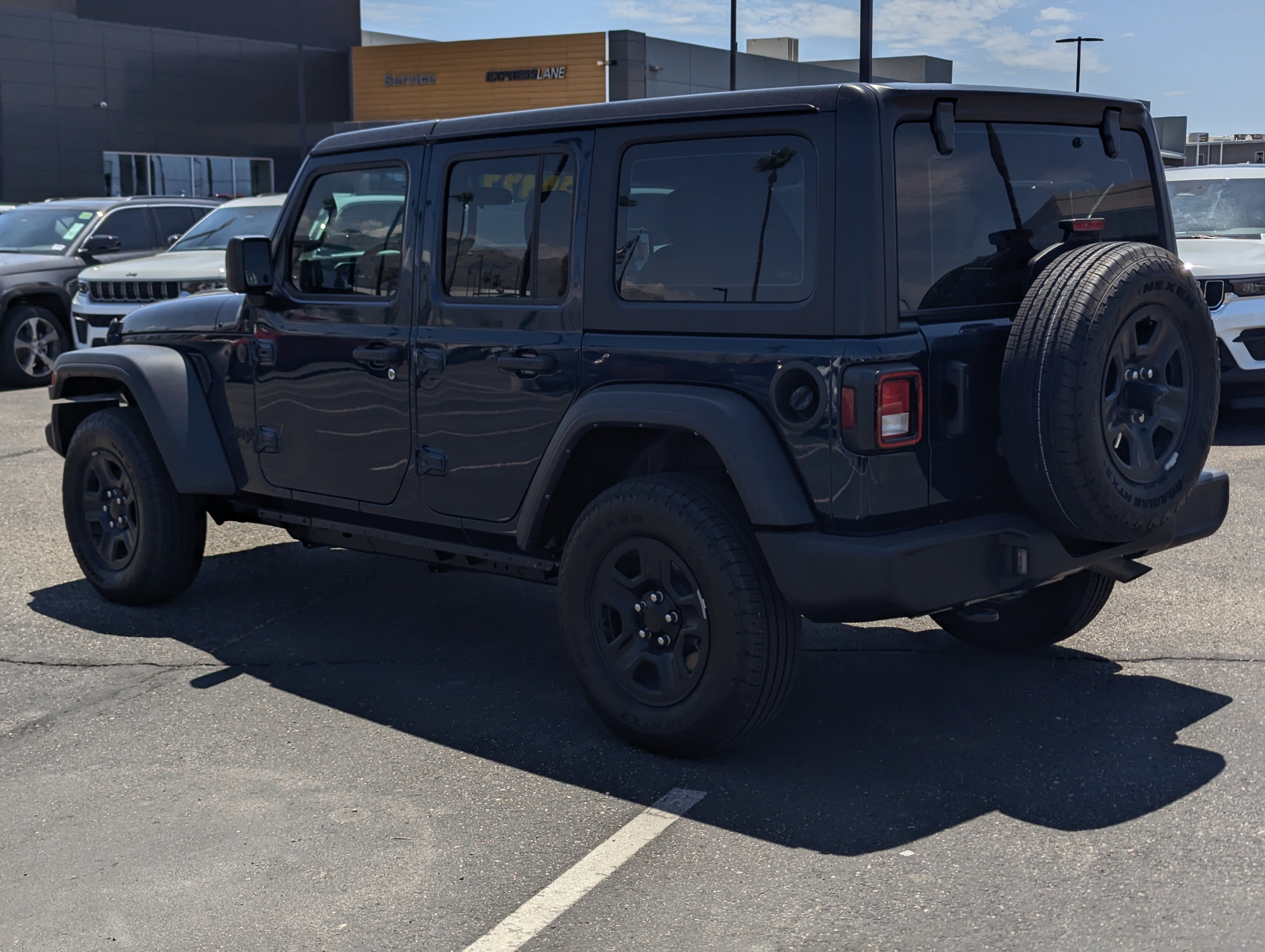 2025 Jeep Wrangler 4-Door Sport 4x4