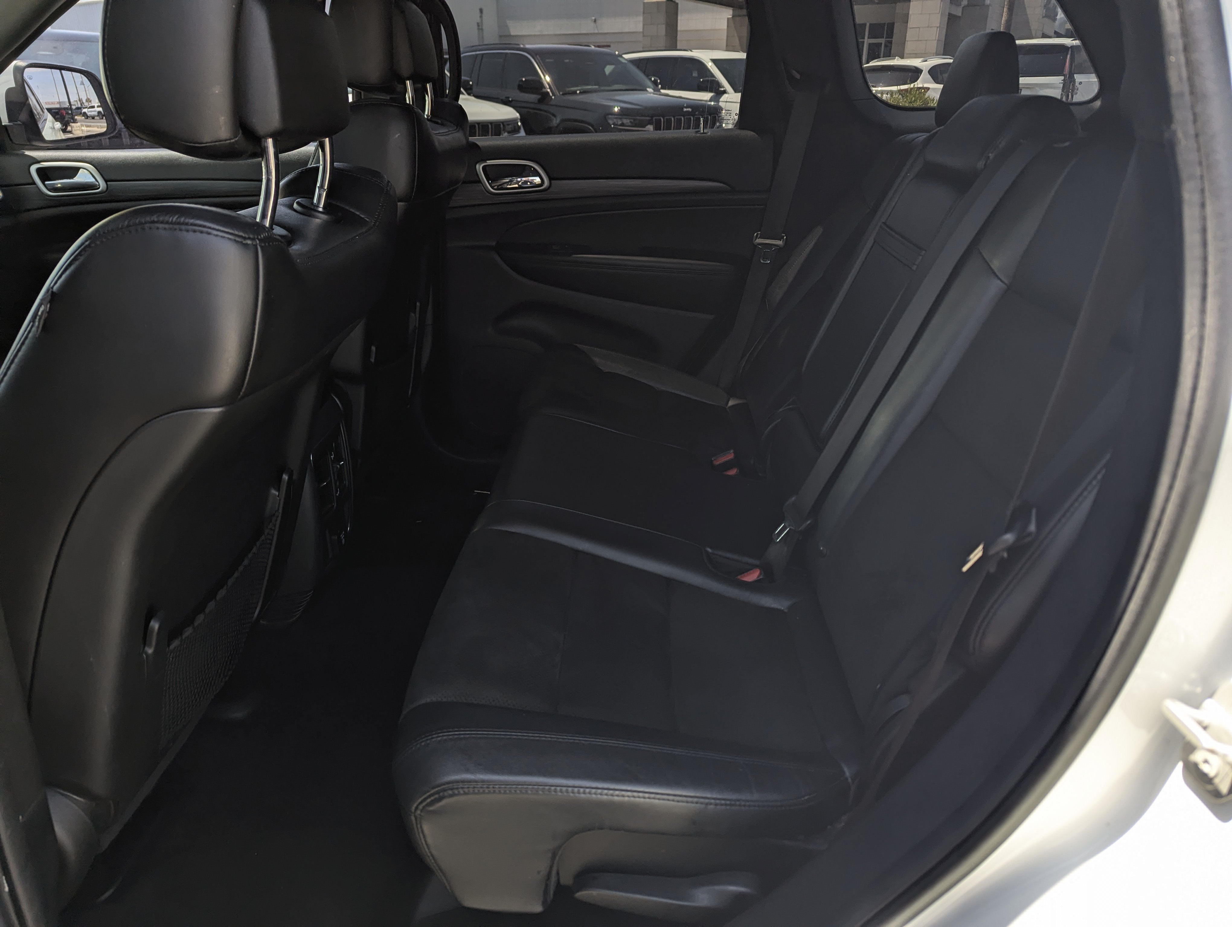 2020 Jeep Grand Cherokee Altitude 4x2