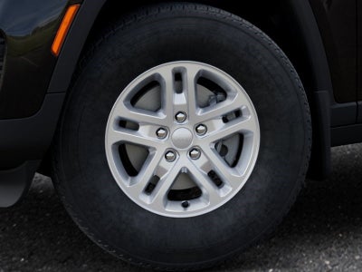 2025 Jeep Grand Cherokee Base