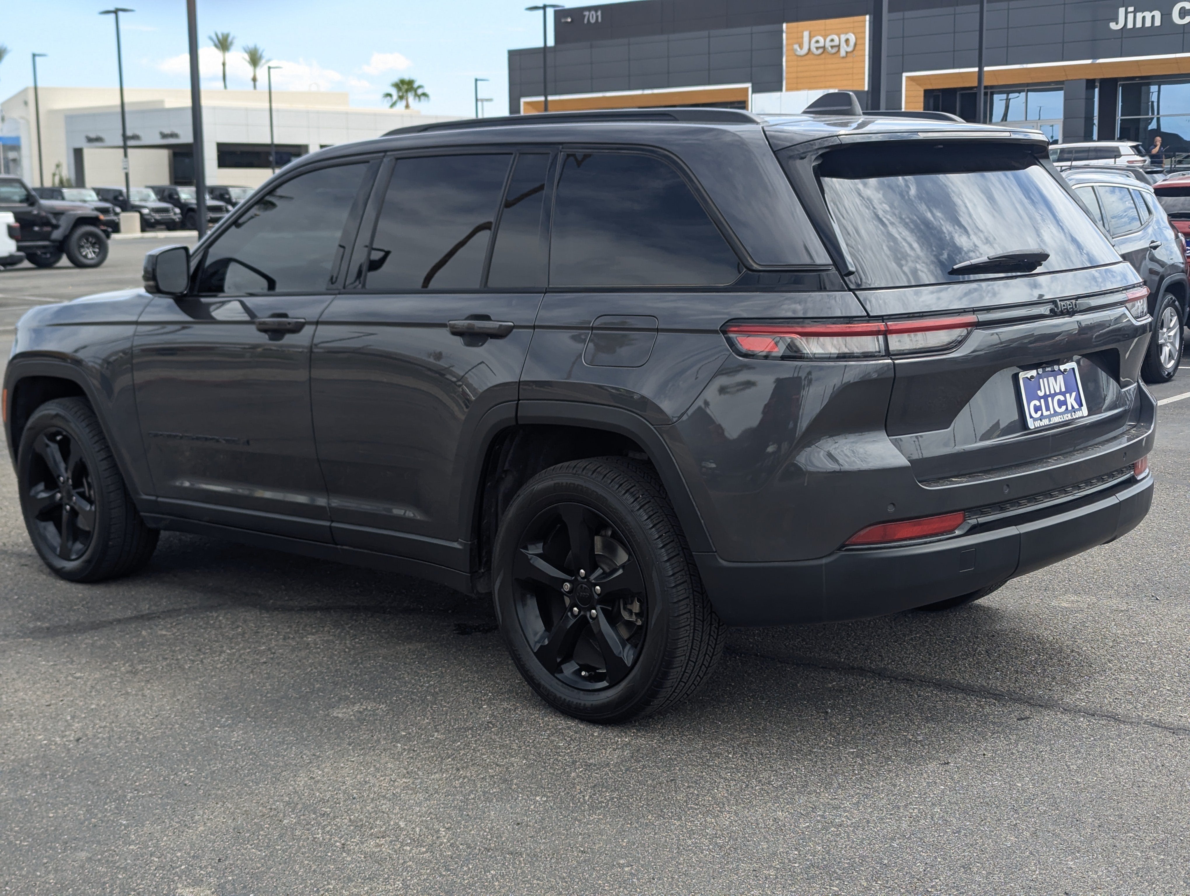 2022 Jeep Grand Cherokee Altitude 4x2