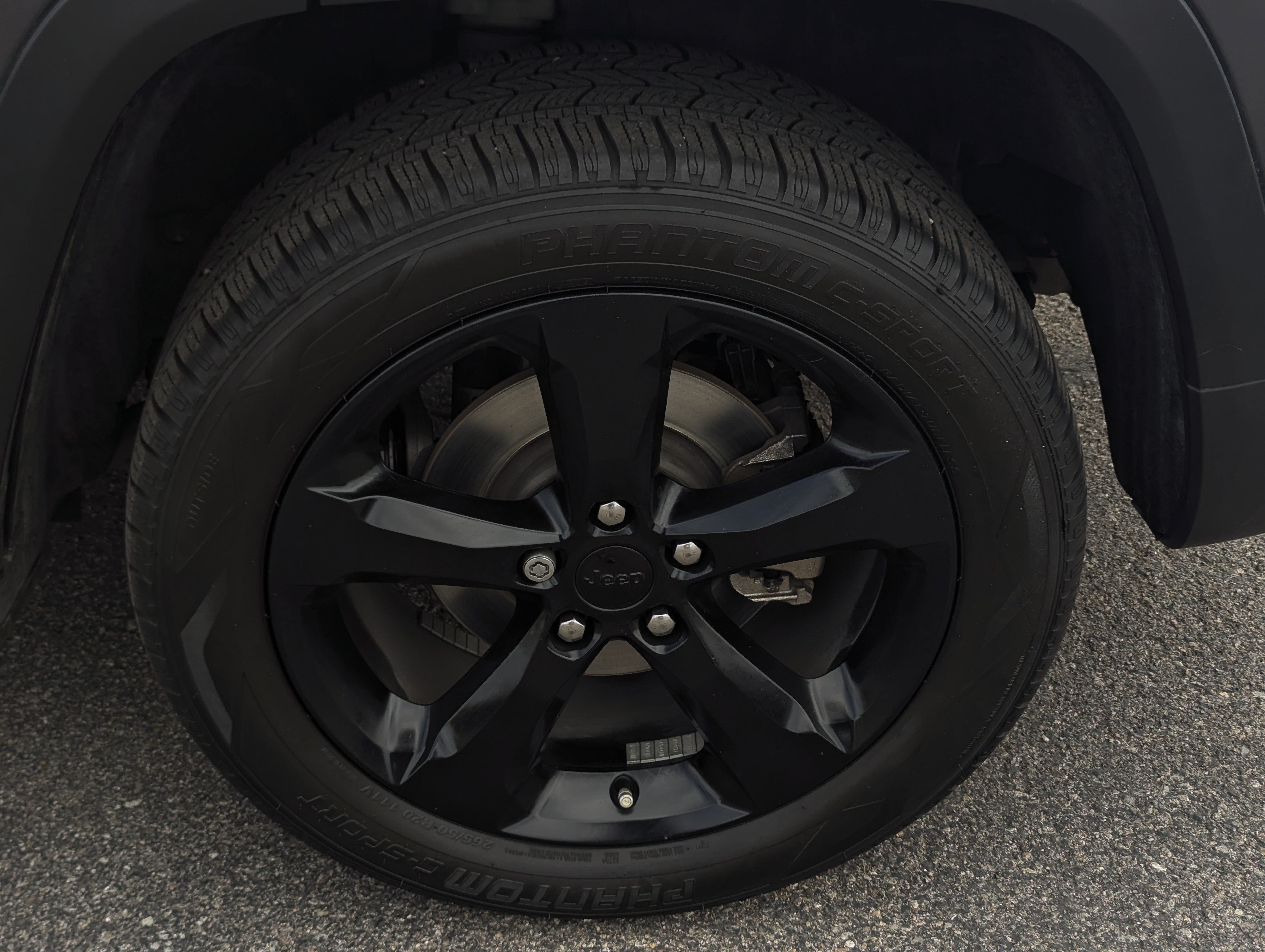 2022 Jeep Grand Cherokee Altitude 4x2