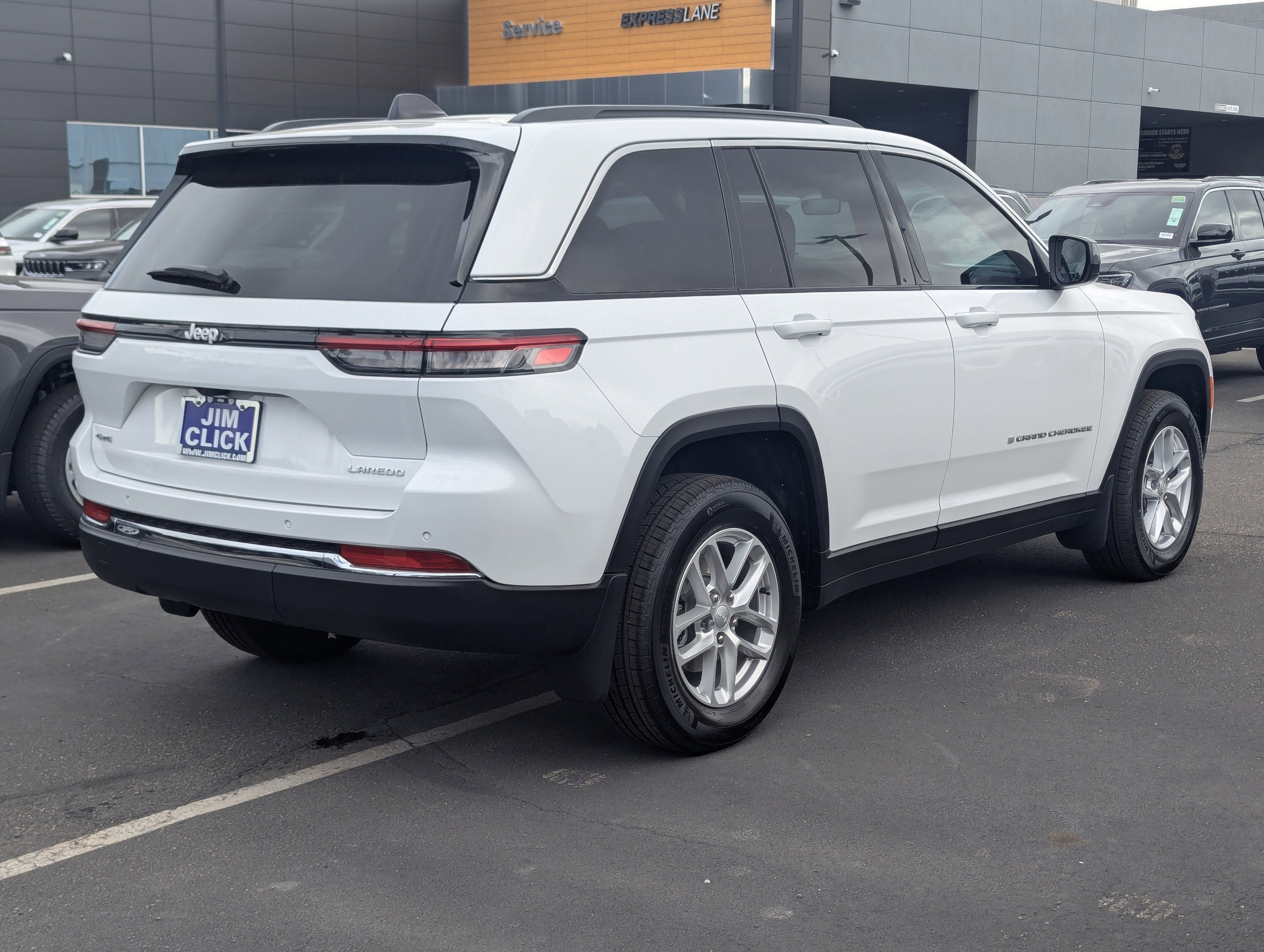 2025 Jeep Grand Cherokee Laredo X