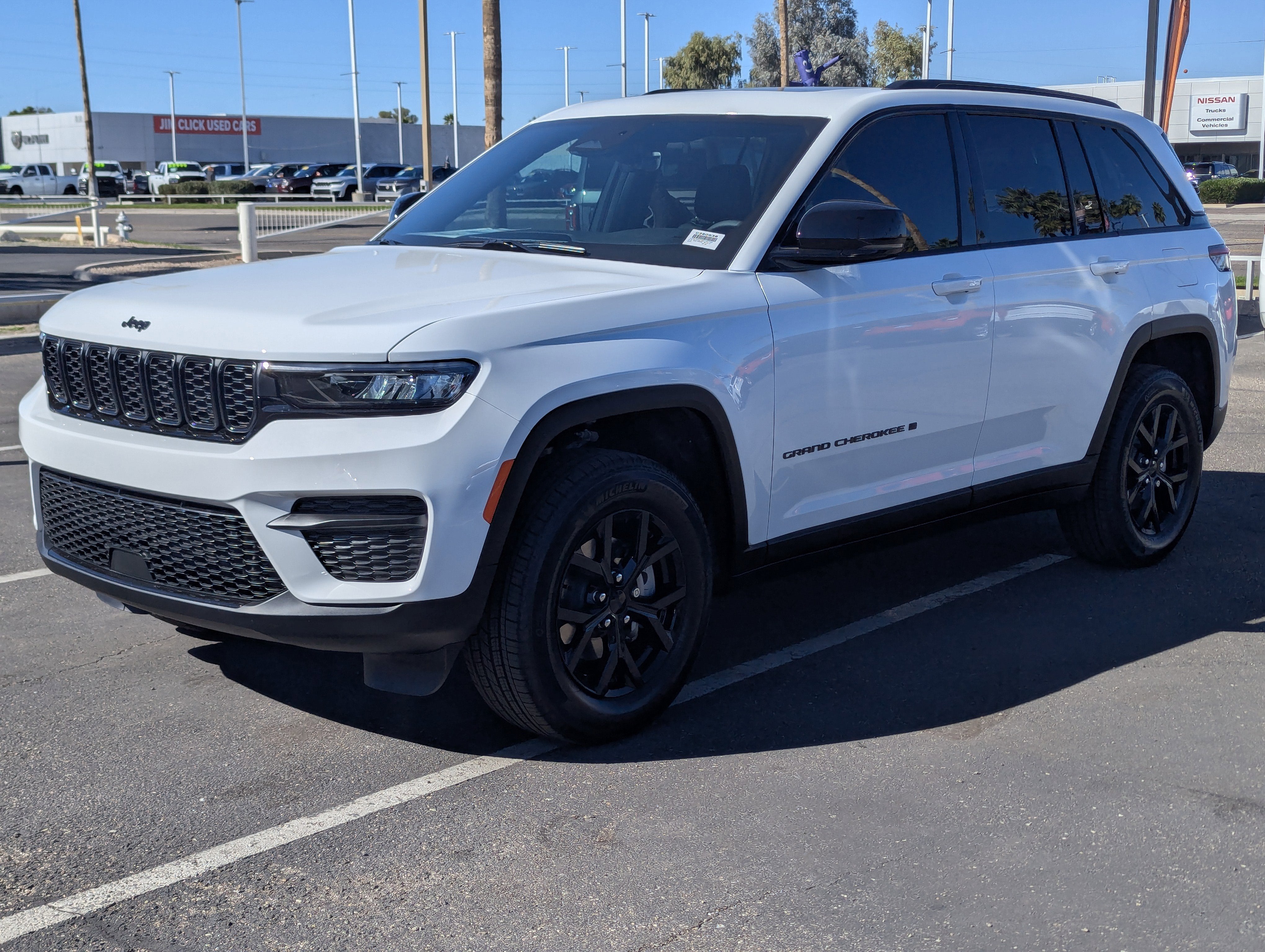 2025 Jeep Grand Cherokee Base