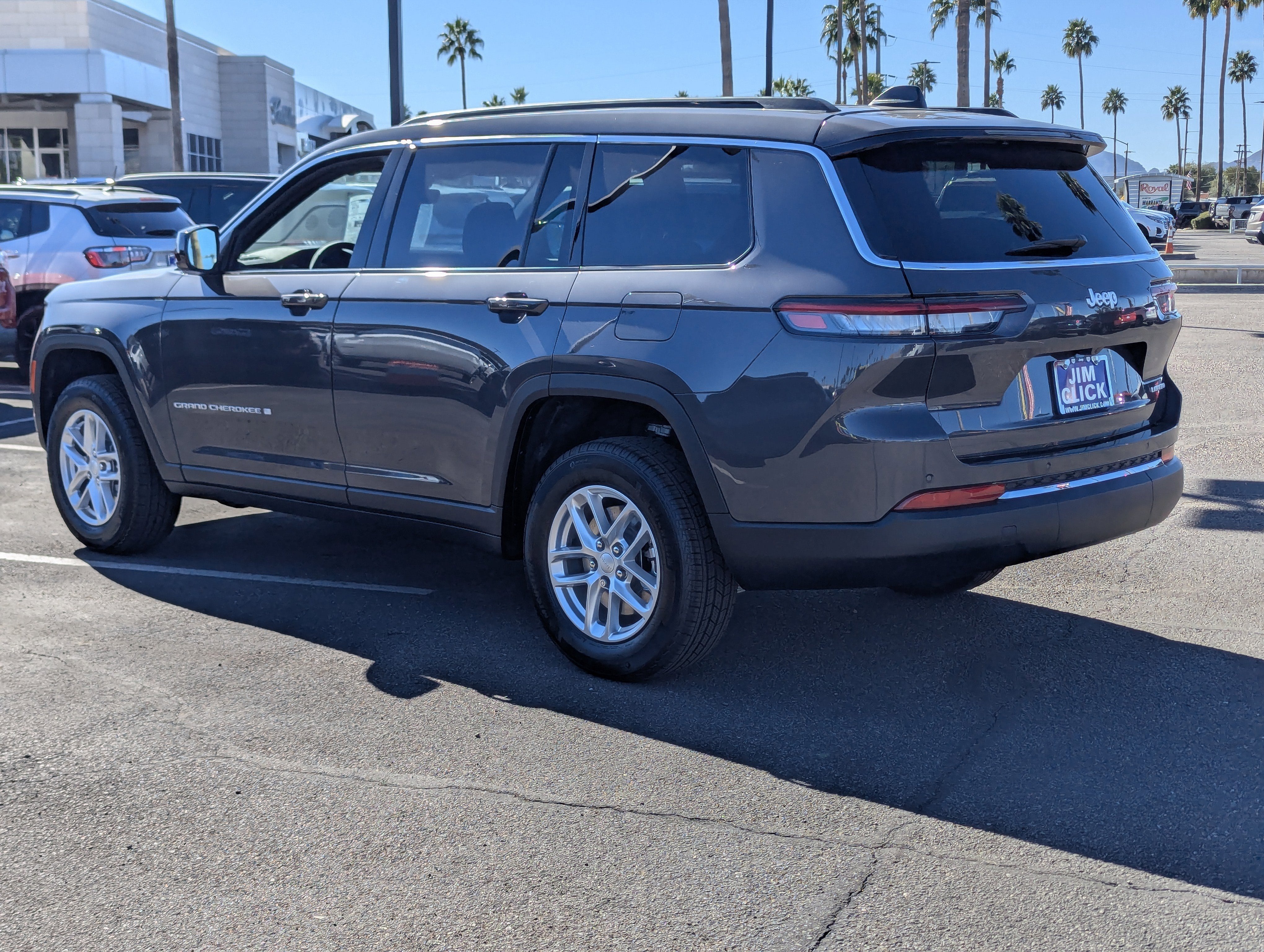 2025 Jeep Grand Cherokee L Laredo
