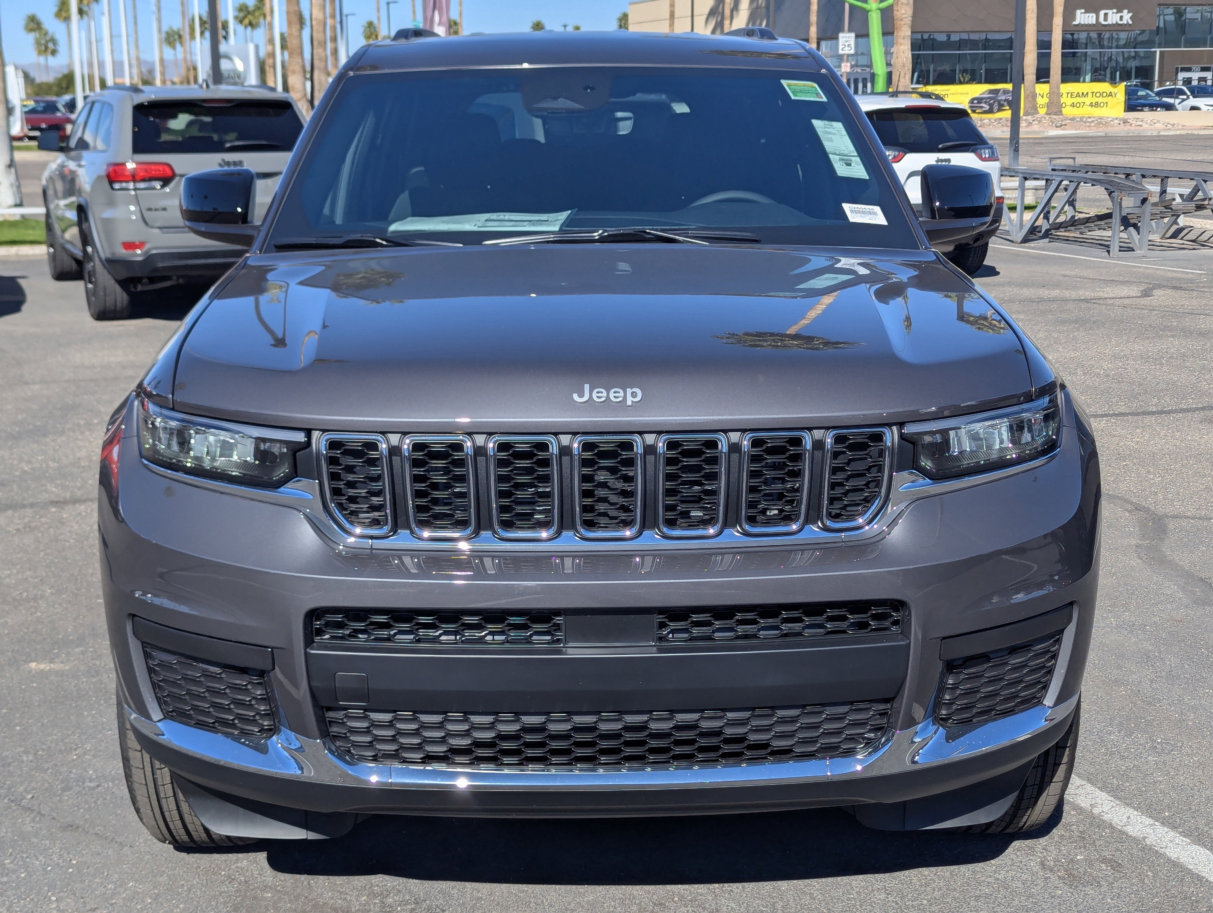 2025 Jeep Grand Cherokee L Laredo