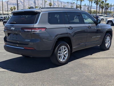 2025 Jeep Grand Cherokee L Laredo 4x2