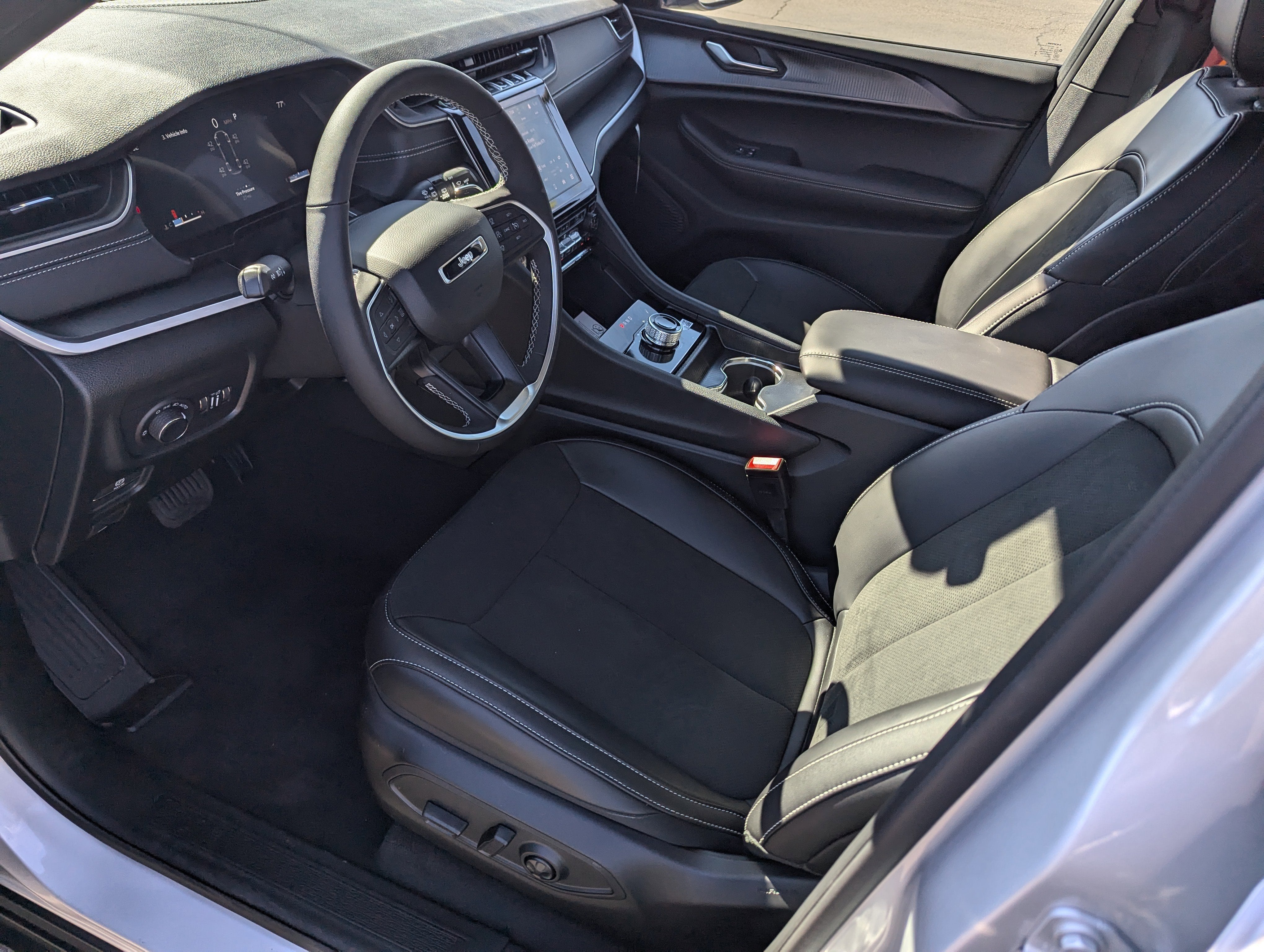 2025 Jeep Grand Cherokee L Altitude X