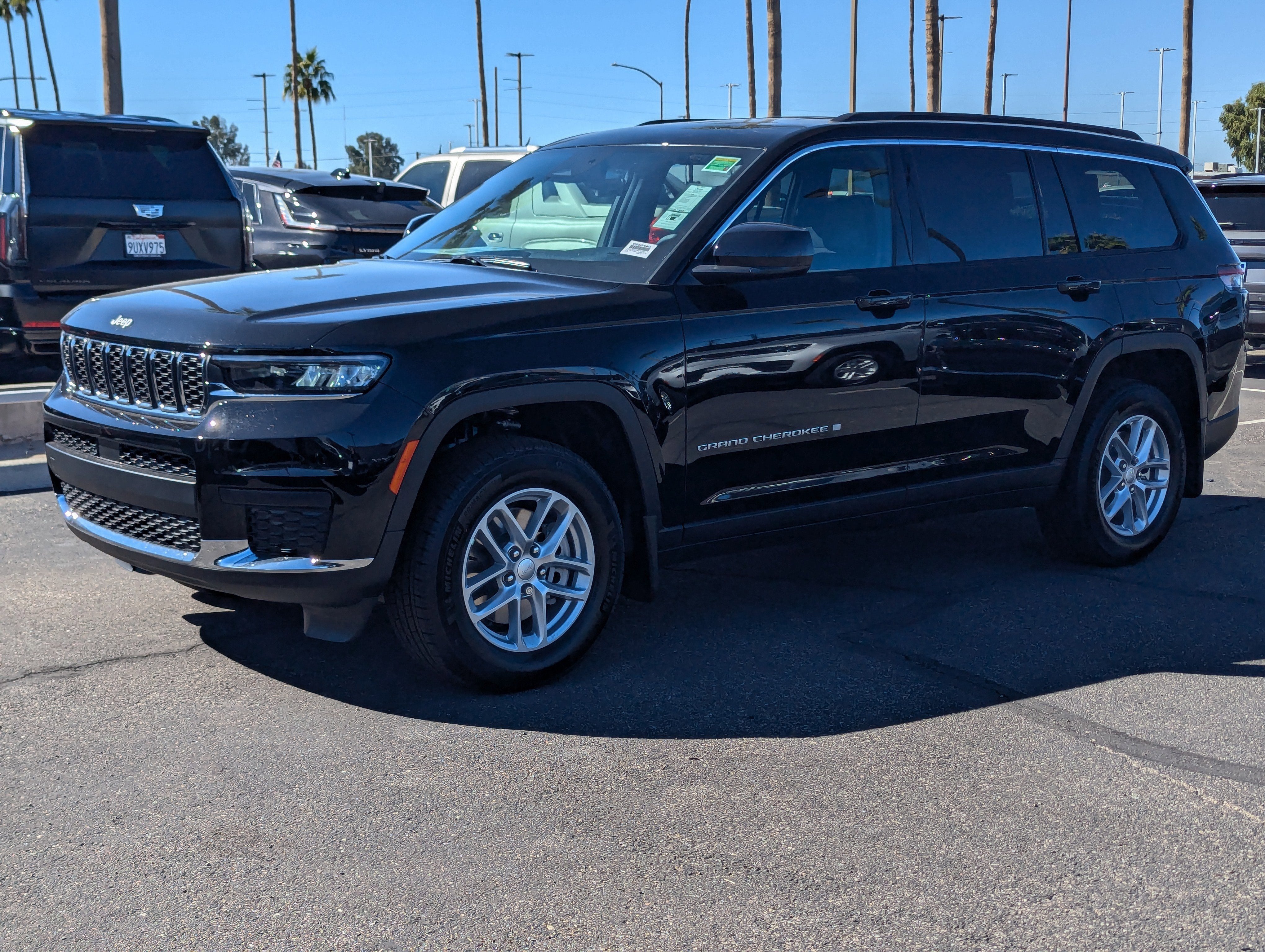 2025 Jeep Grand Cherokee L Laredo