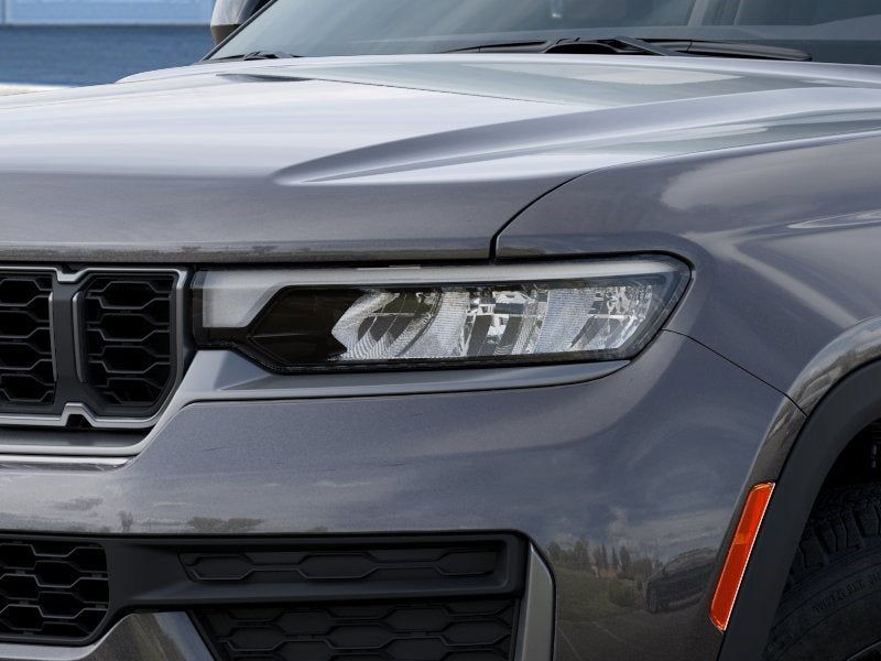 2026 Jeep Grand Cherokee L Laredo Altitude