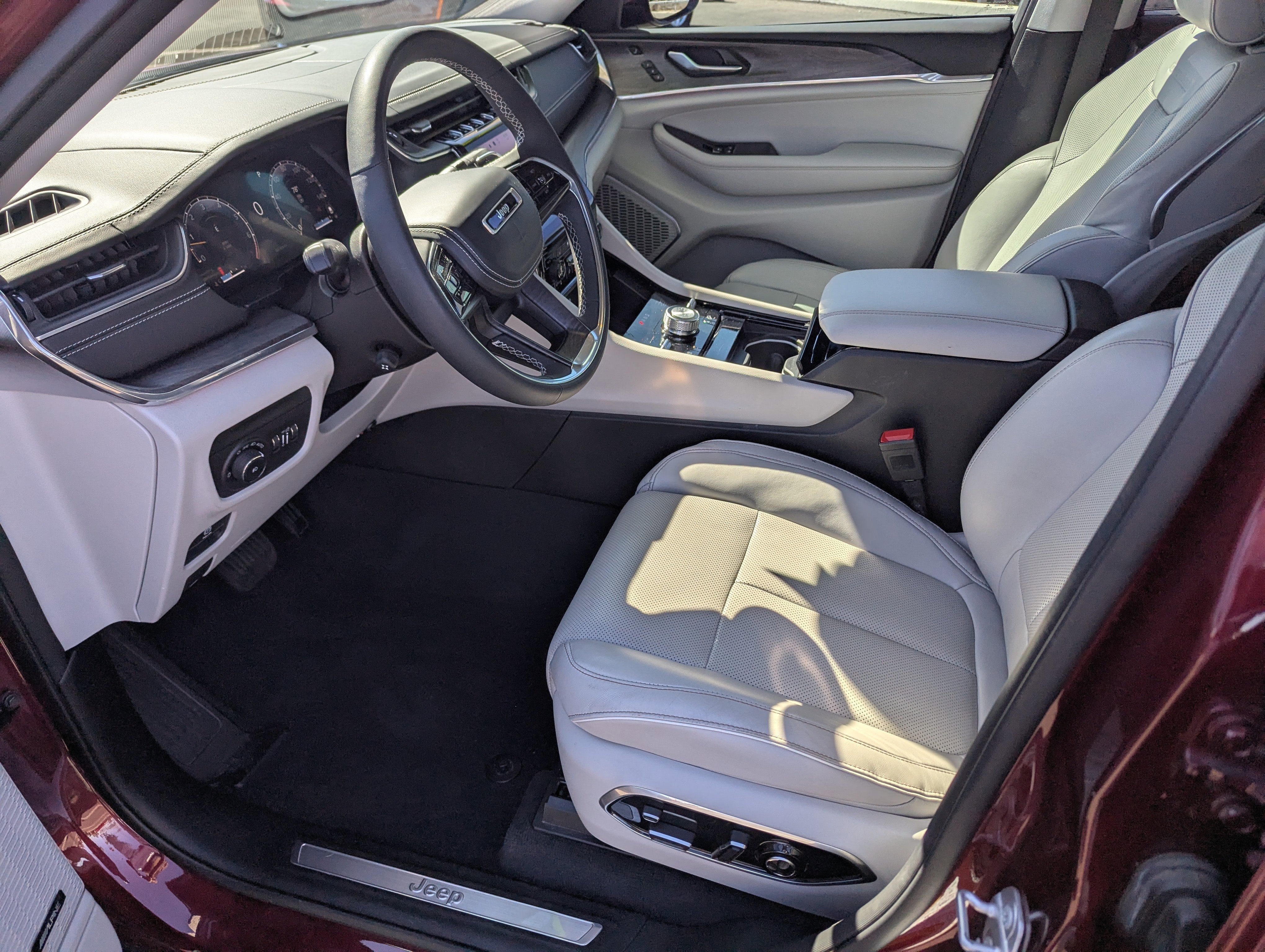 2023 Jeep Grand Cherokee L Overland