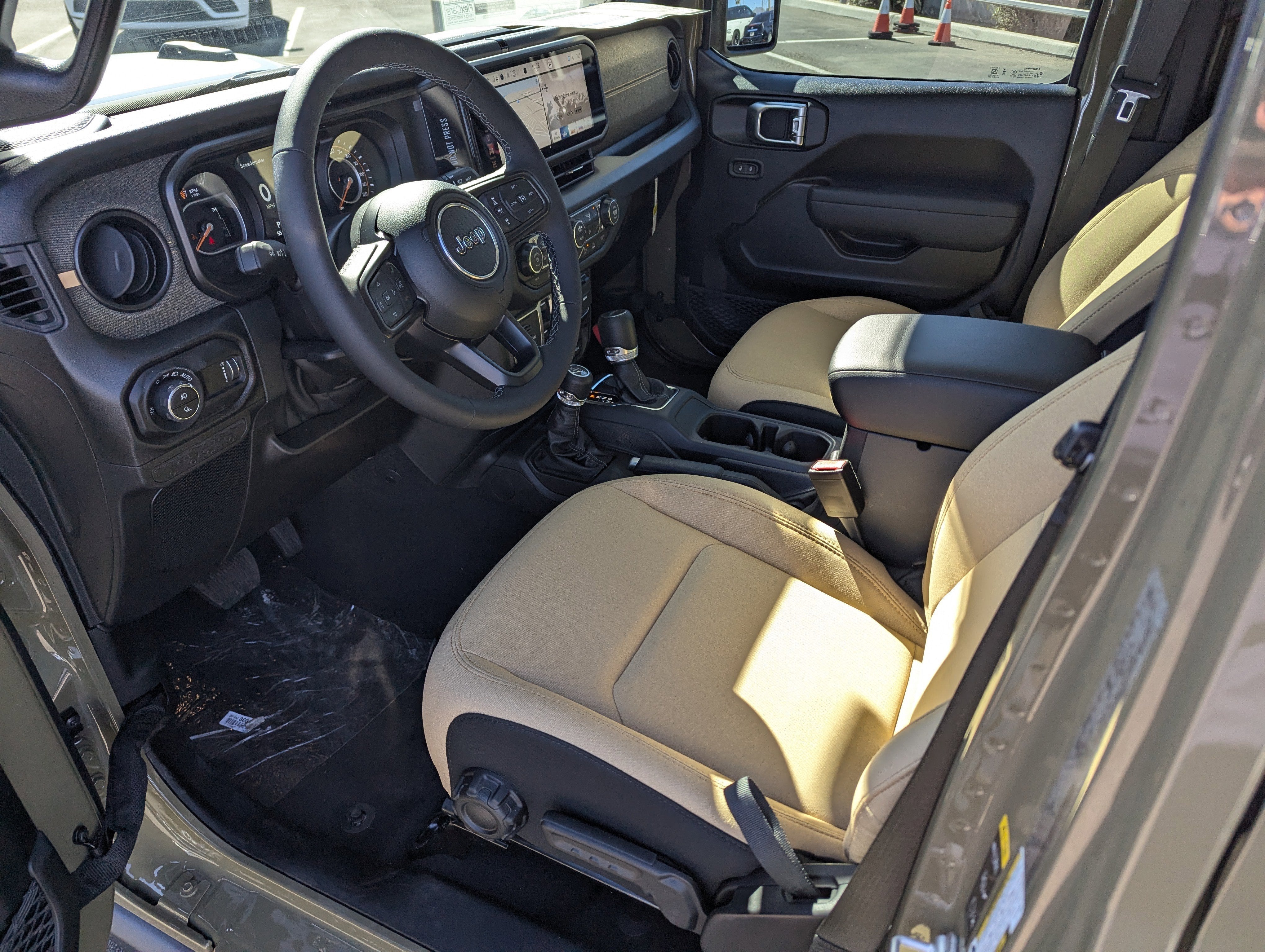 2026 Jeep Gladiator Base