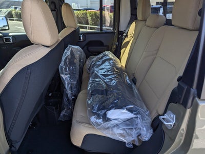 2026 Jeep Gladiator Base