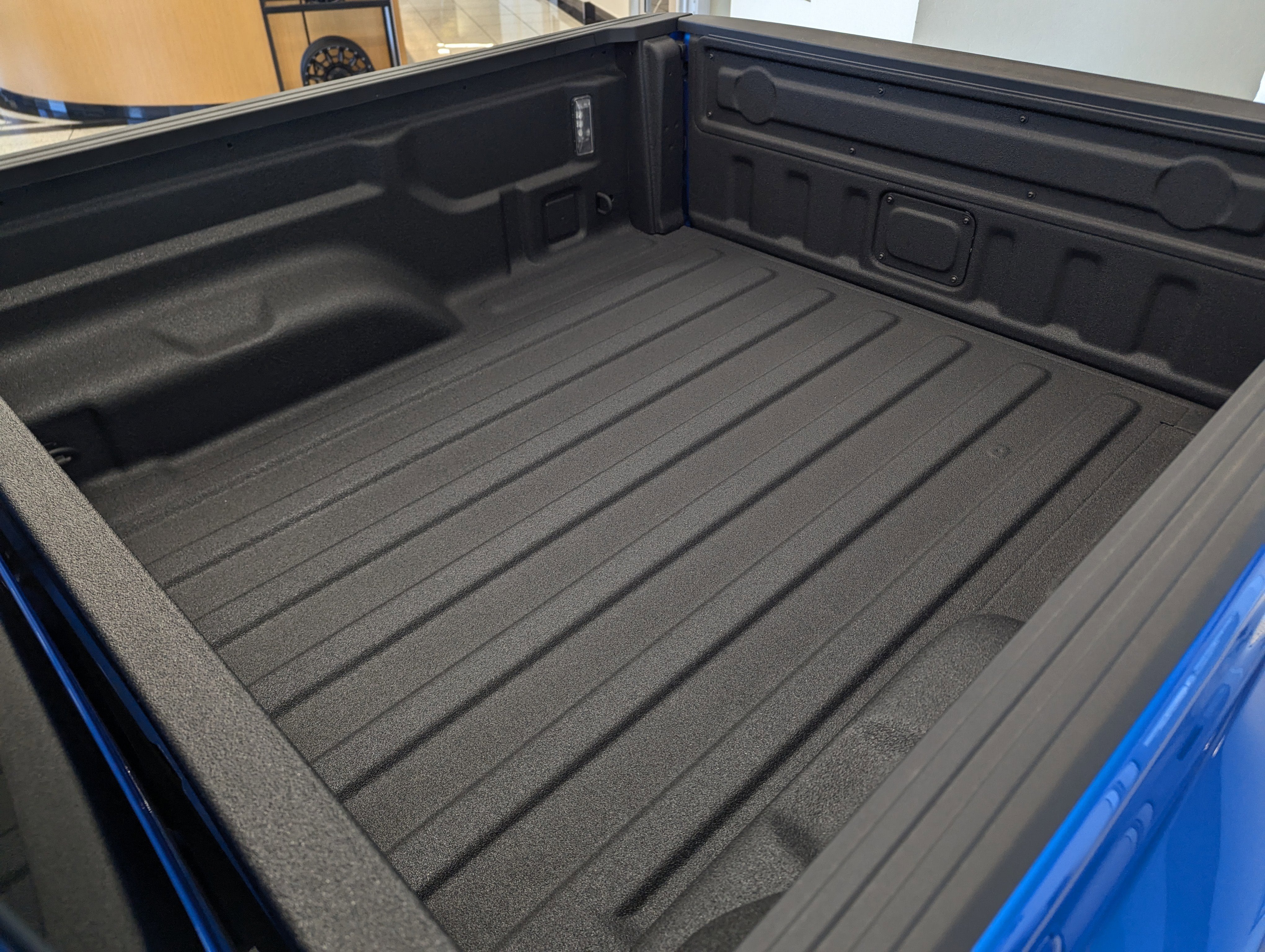 2025 Jeep Gladiator High Tide