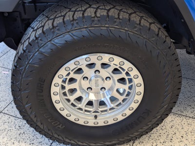 2025 Jeep Gladiator High Tide