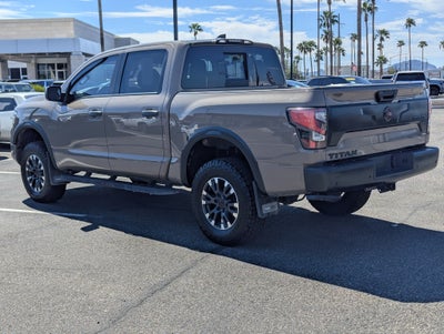 2023 Nissan TITAN Crew Cab PRO-4X 4x4