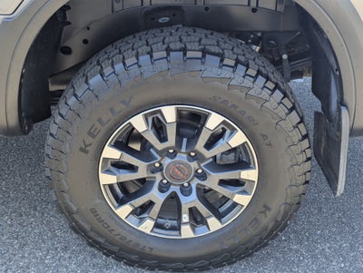 2023 Nissan TITAN Crew Cab PRO-4X 4x4