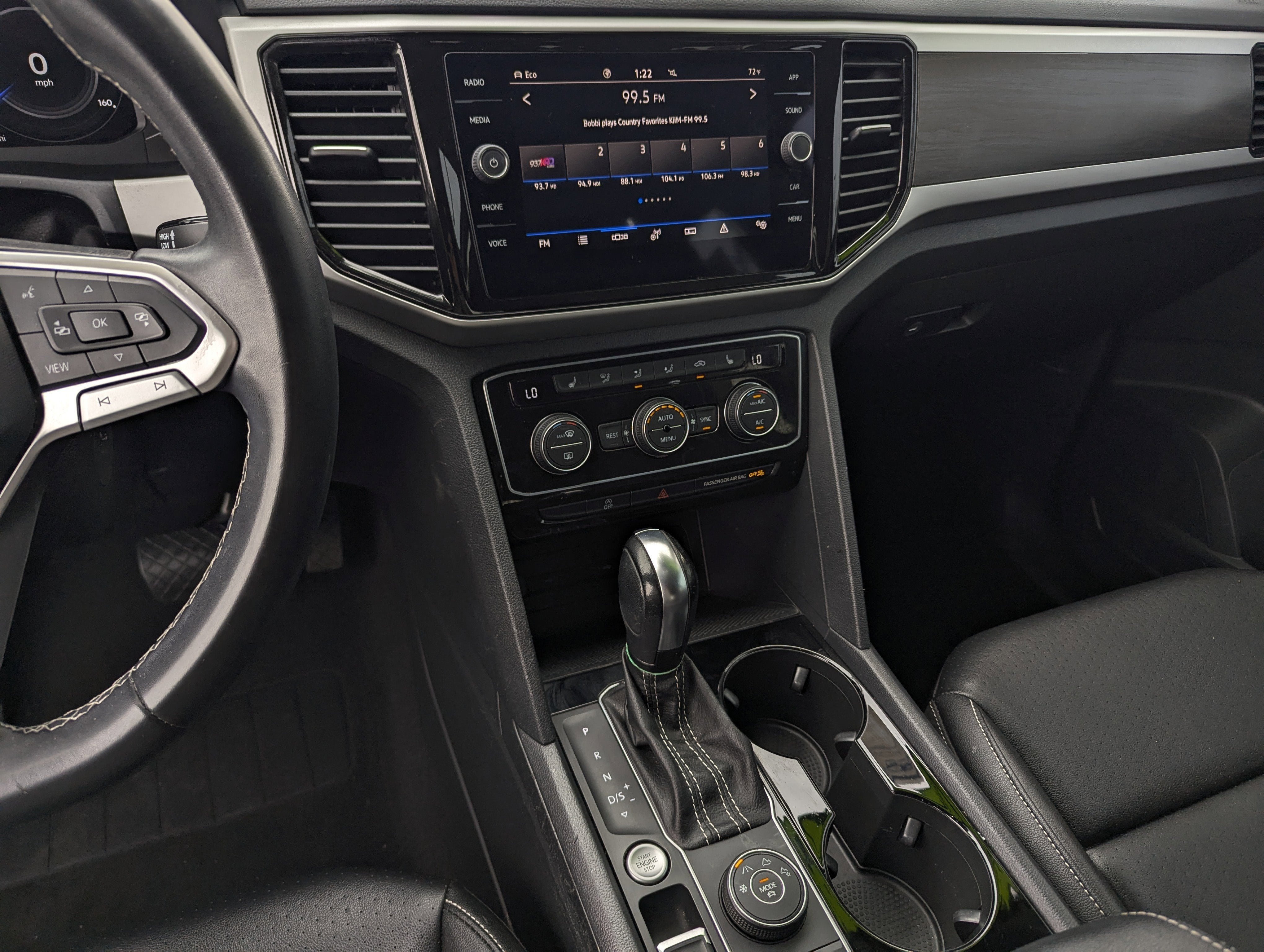 2022 Volkswagen Atlas 3.6L V6 SE w/Technology