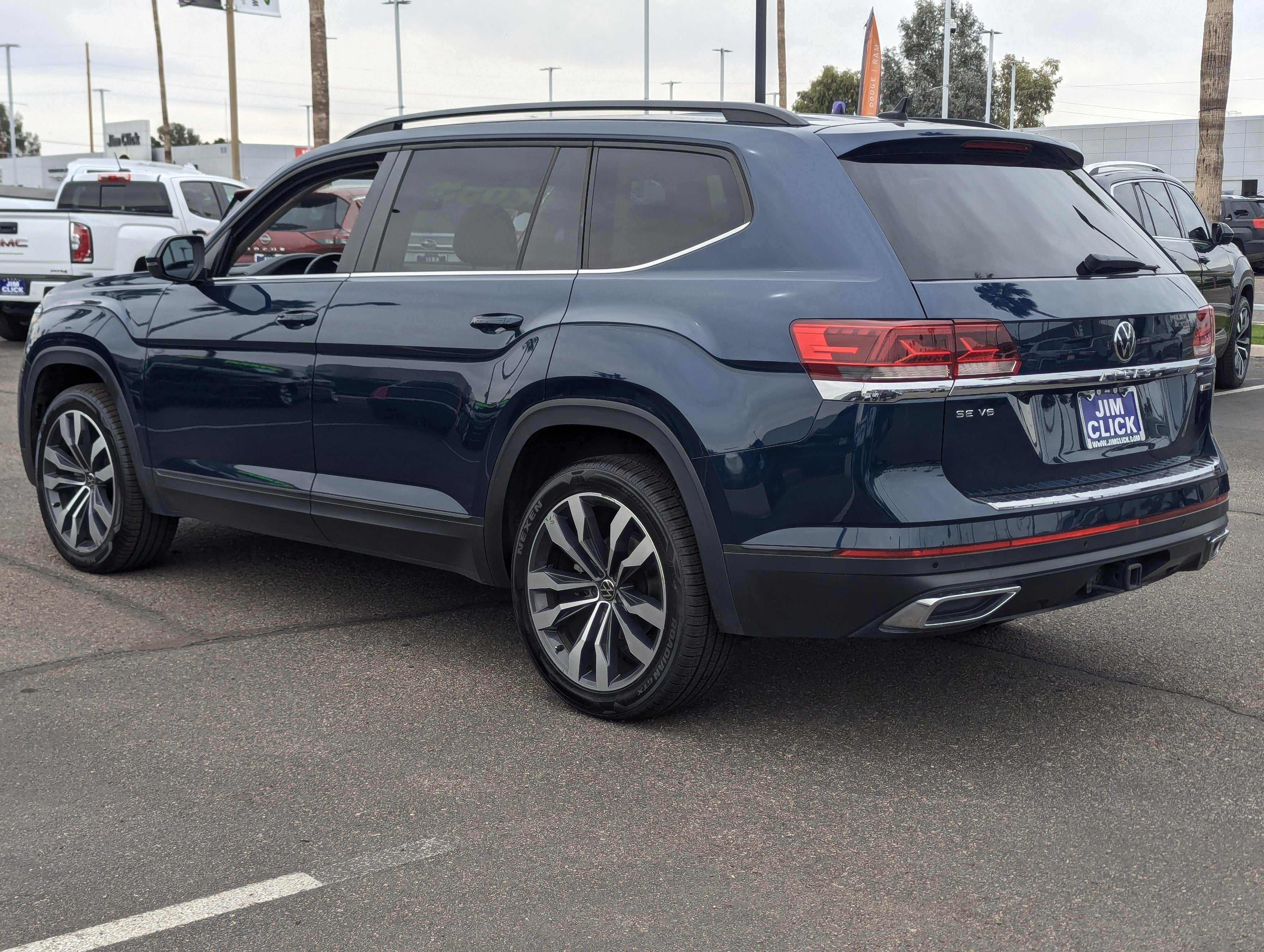 2022 Volkswagen Atlas 3.6L V6 SE w/Technology