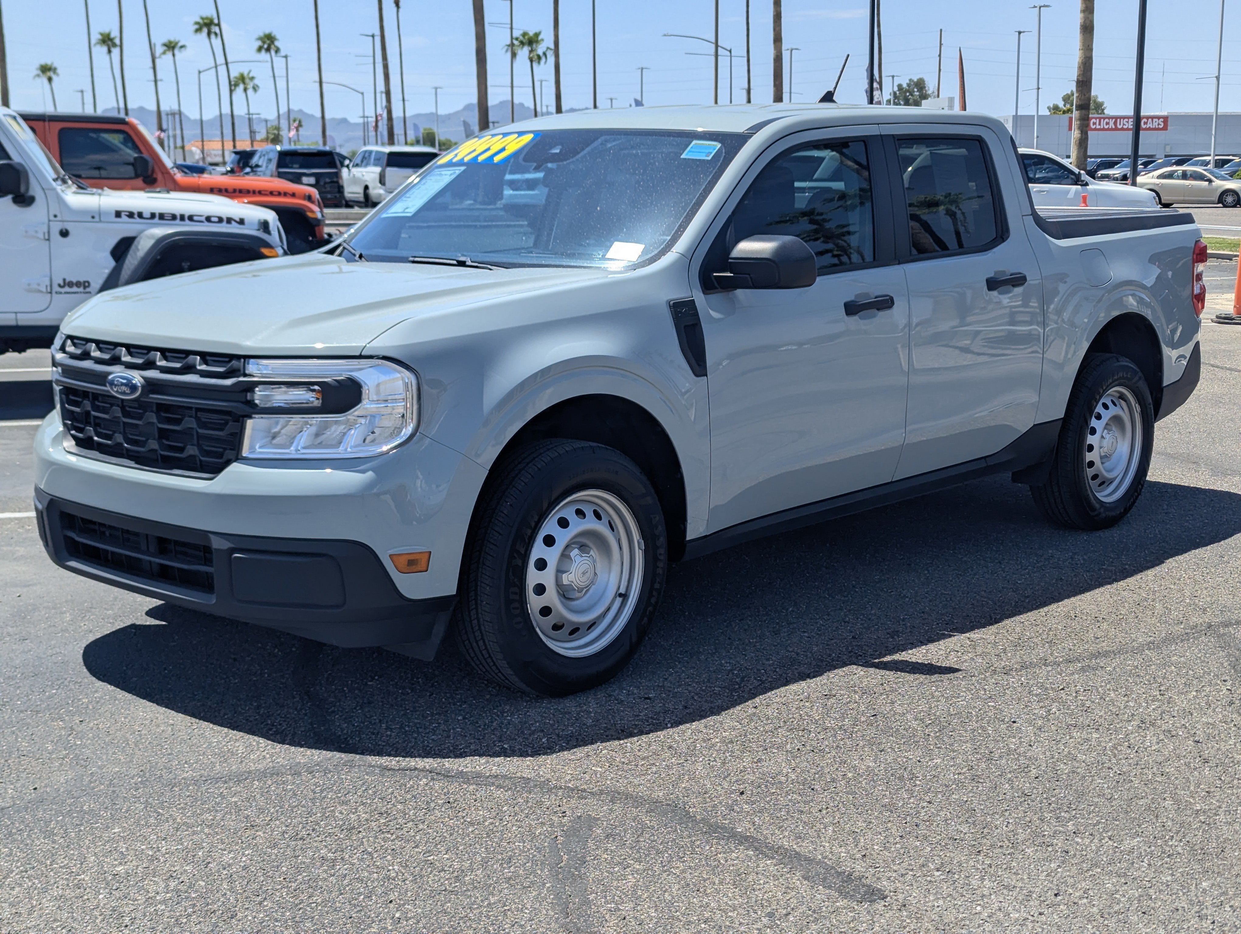 2024 Ford Maverick XL