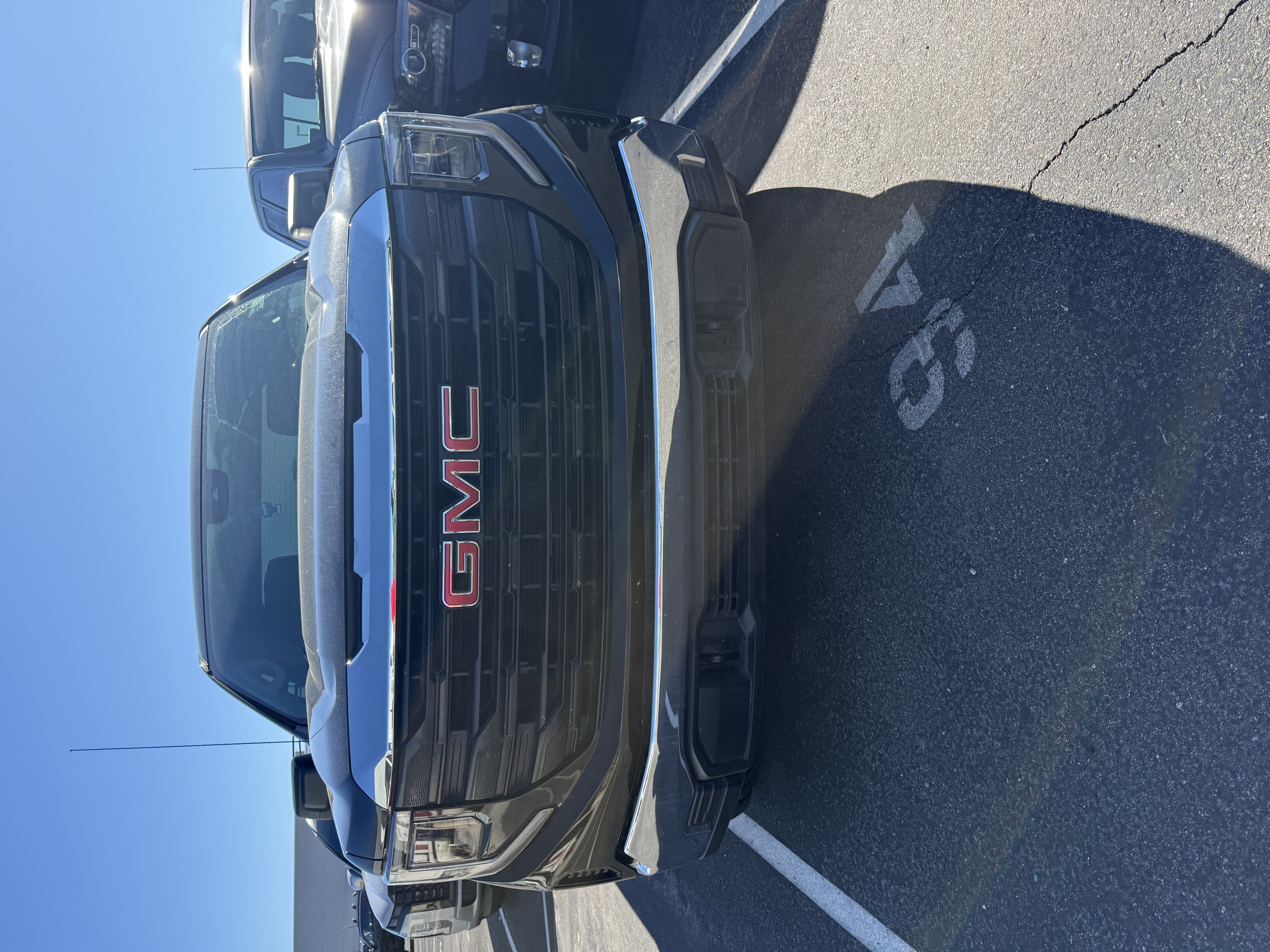 2023 GMC Sierra 1500 4WD Crew Cab Short Box Pro