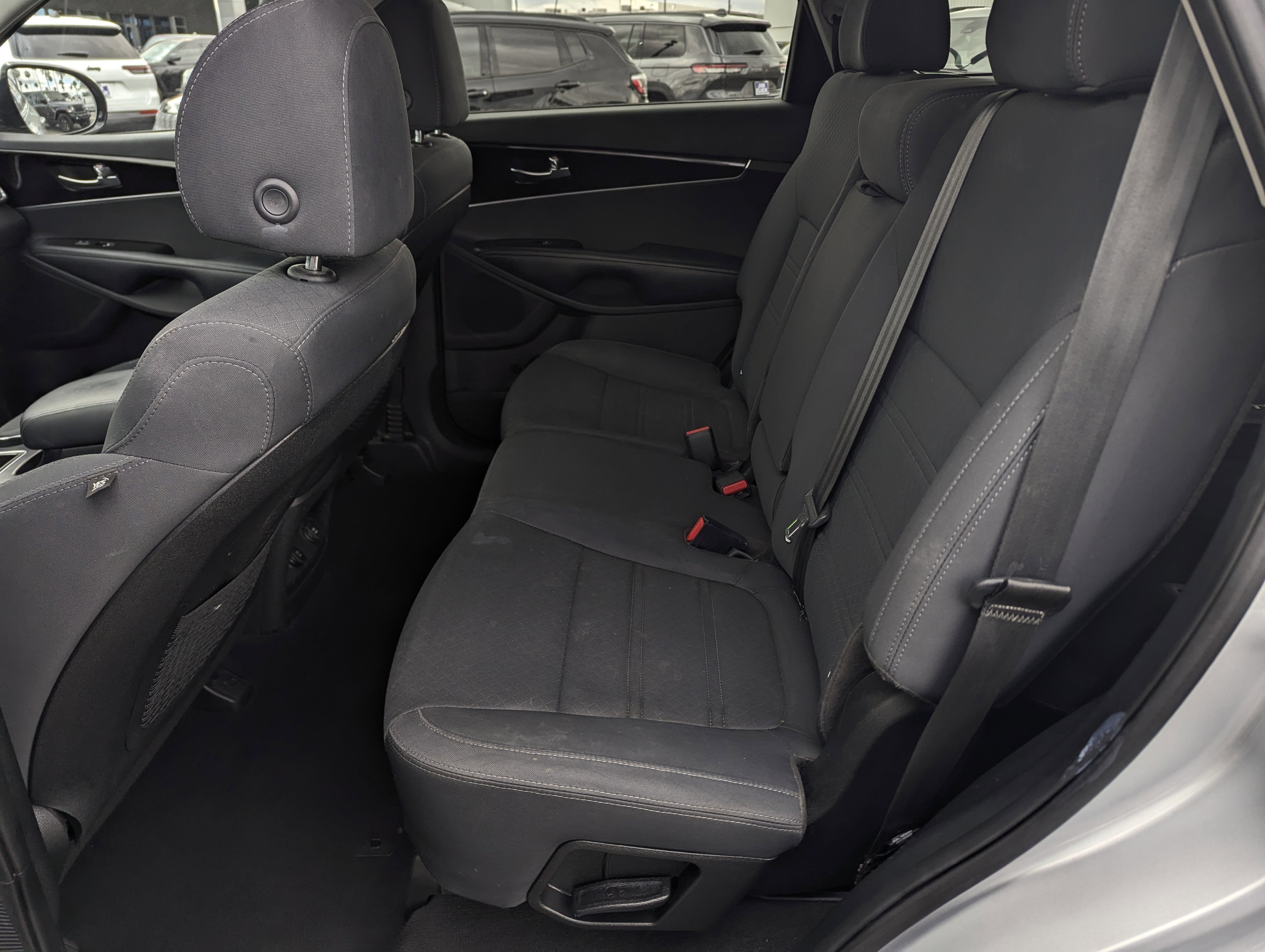 2019 Kia Sorento 2.4L LX