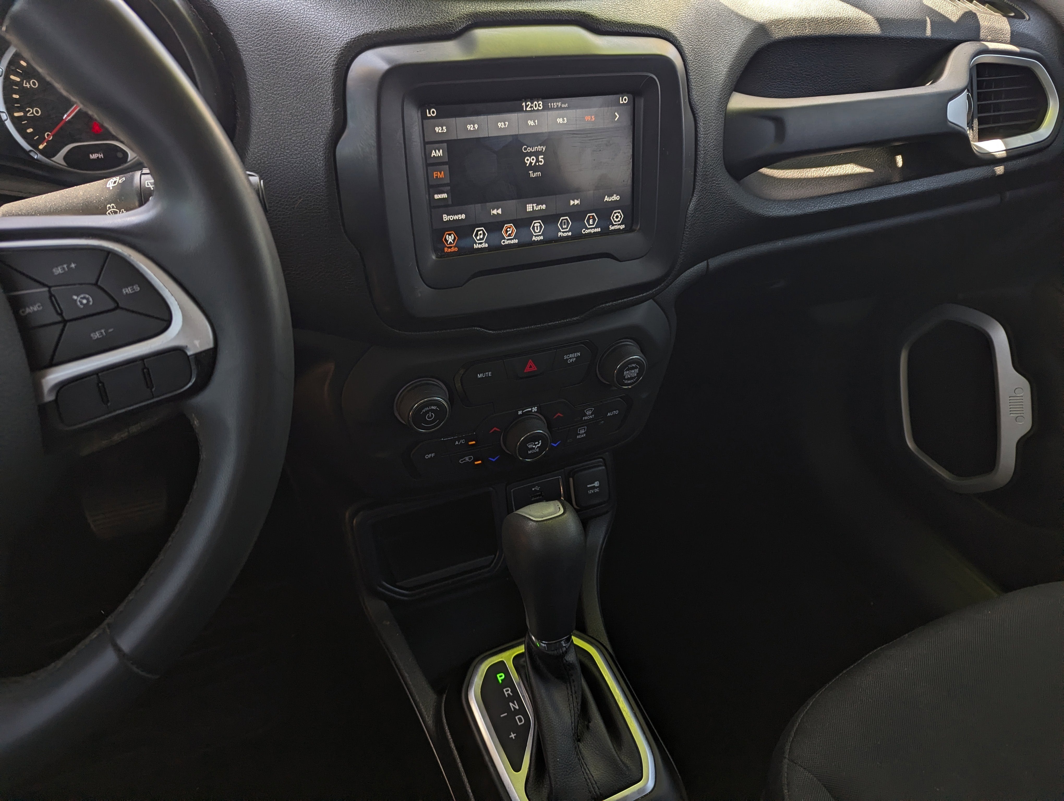 2018 Jeep Renegade Latitude FWD
